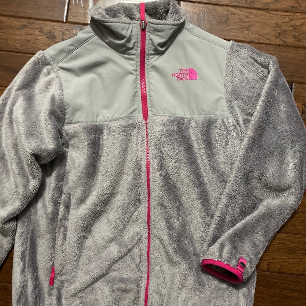 North face Brest cancer edition